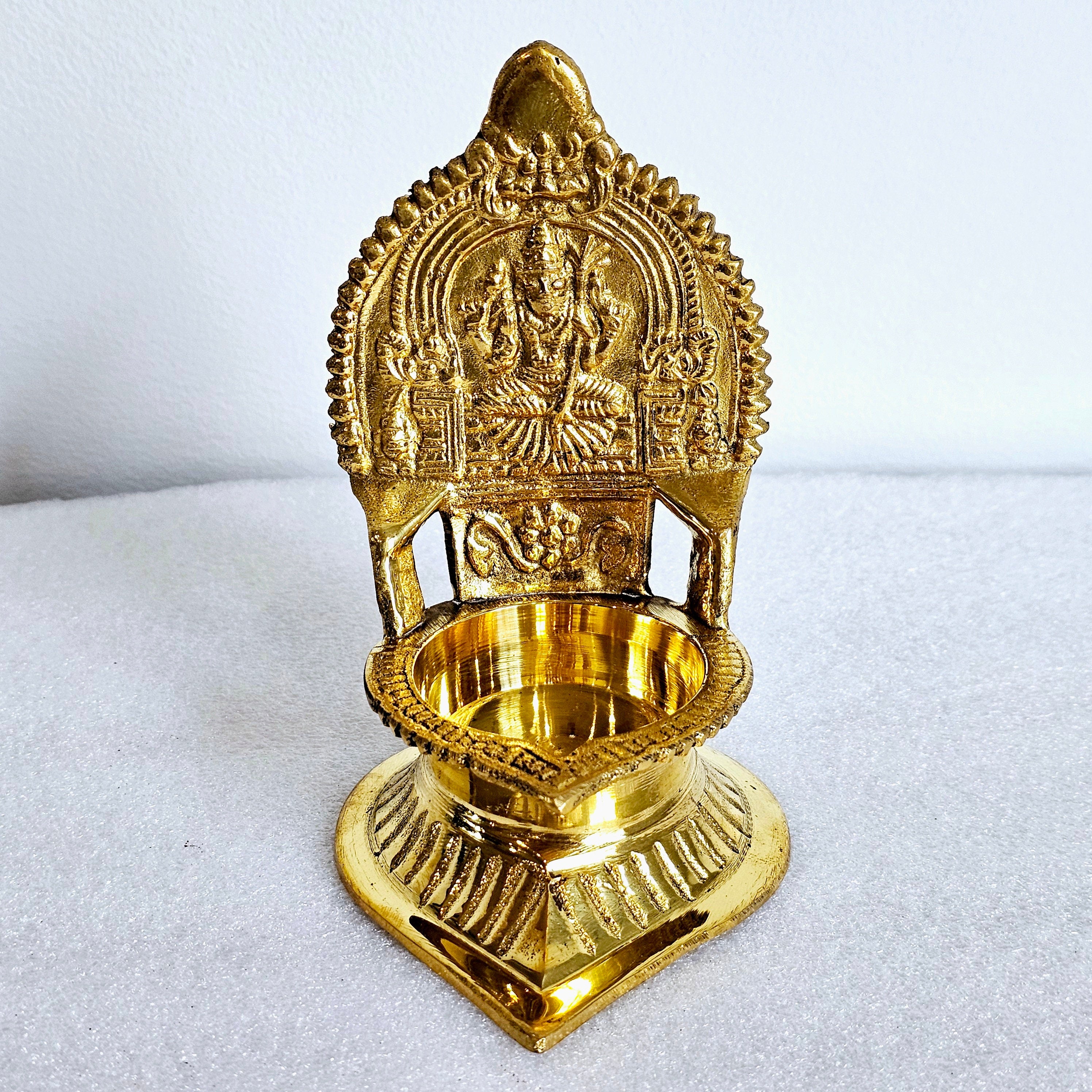 Brass Kamakshi deepam with Goddess Lakshmi, 5 inch pooja lamp