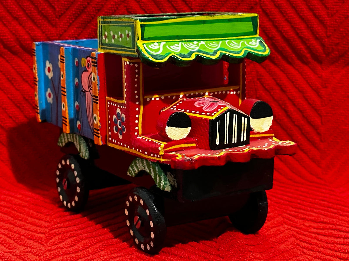 Colorful painted Indian Truck / Lorry . | Pushpa truck