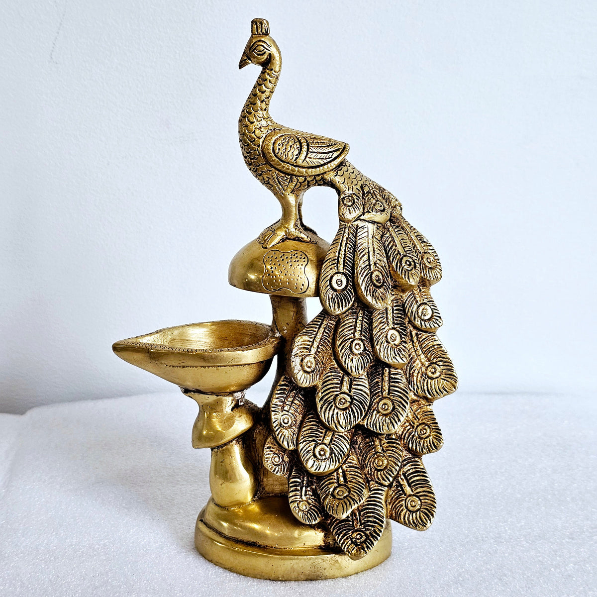 Brass peacock diya lamp (vilakku), 8.5 inch, for Diwali and pooja