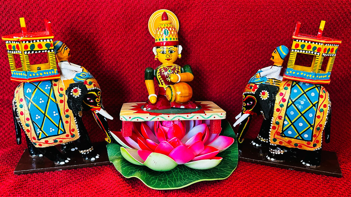 Lakshmi Devi Etikoppaka Doll: Hindu Goddess of Wealth, Indian Decor