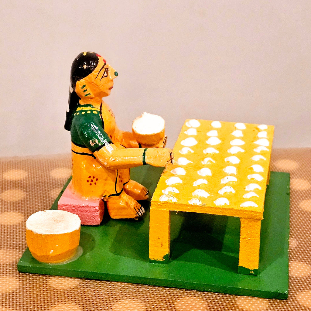 Traditional way of drying Odiyalu/Papad/Fryums. | Kondapalli | Navaratri golu | Bommala Koluvu