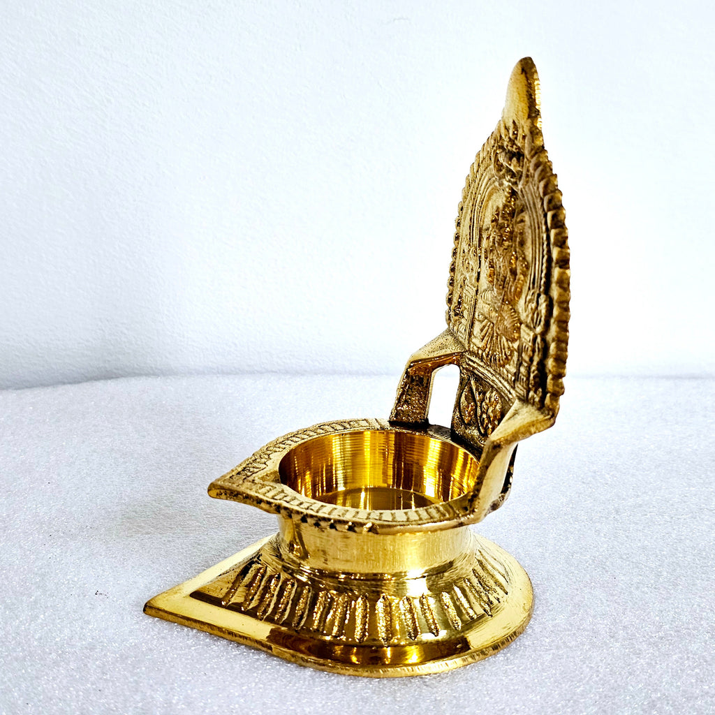 Brass Kamakshi deepam with Goddess Lakshmi, 5 inch pooja lamp